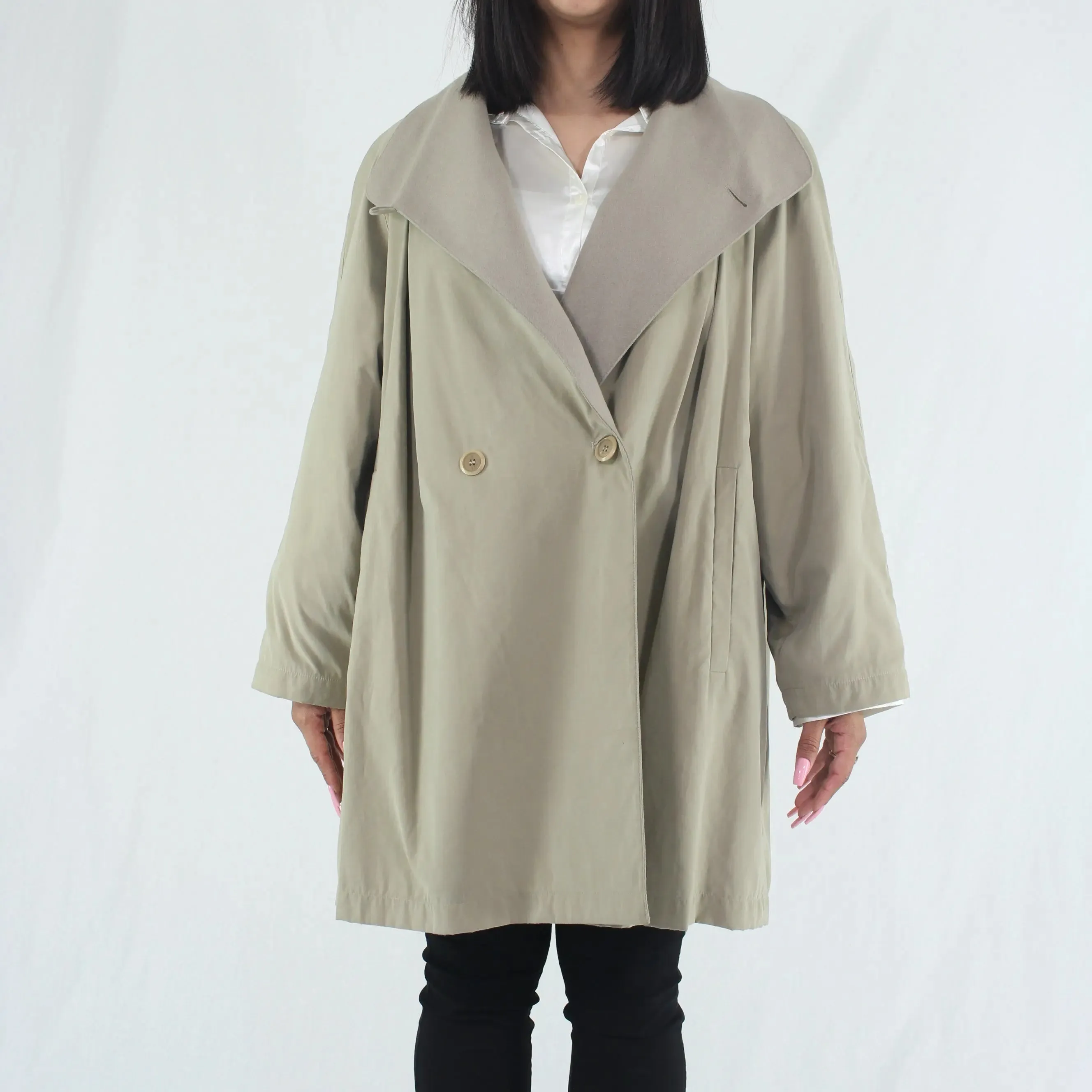 90s Coat with Shoulder Pads | ThriftTale