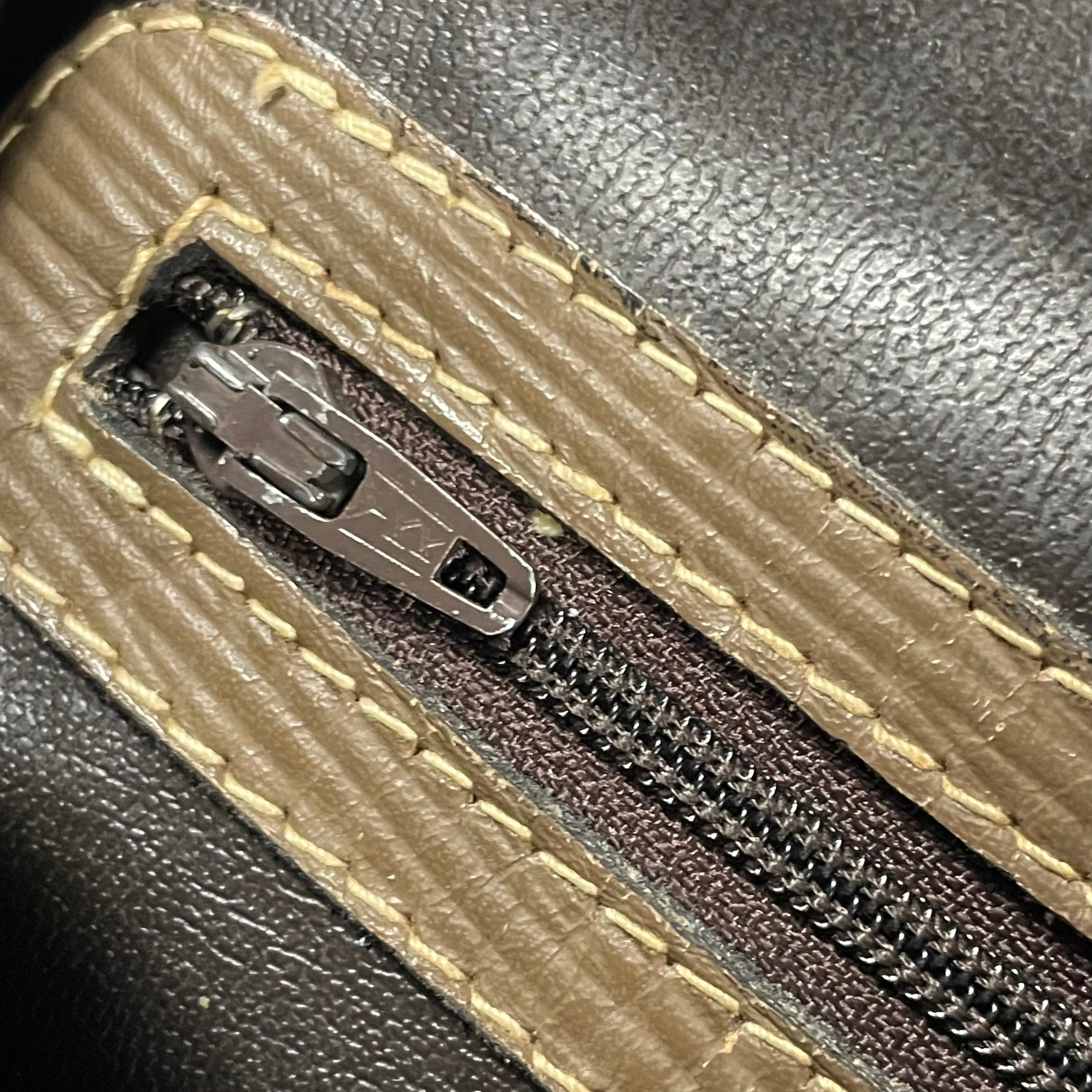 Fendi vintage Messenger