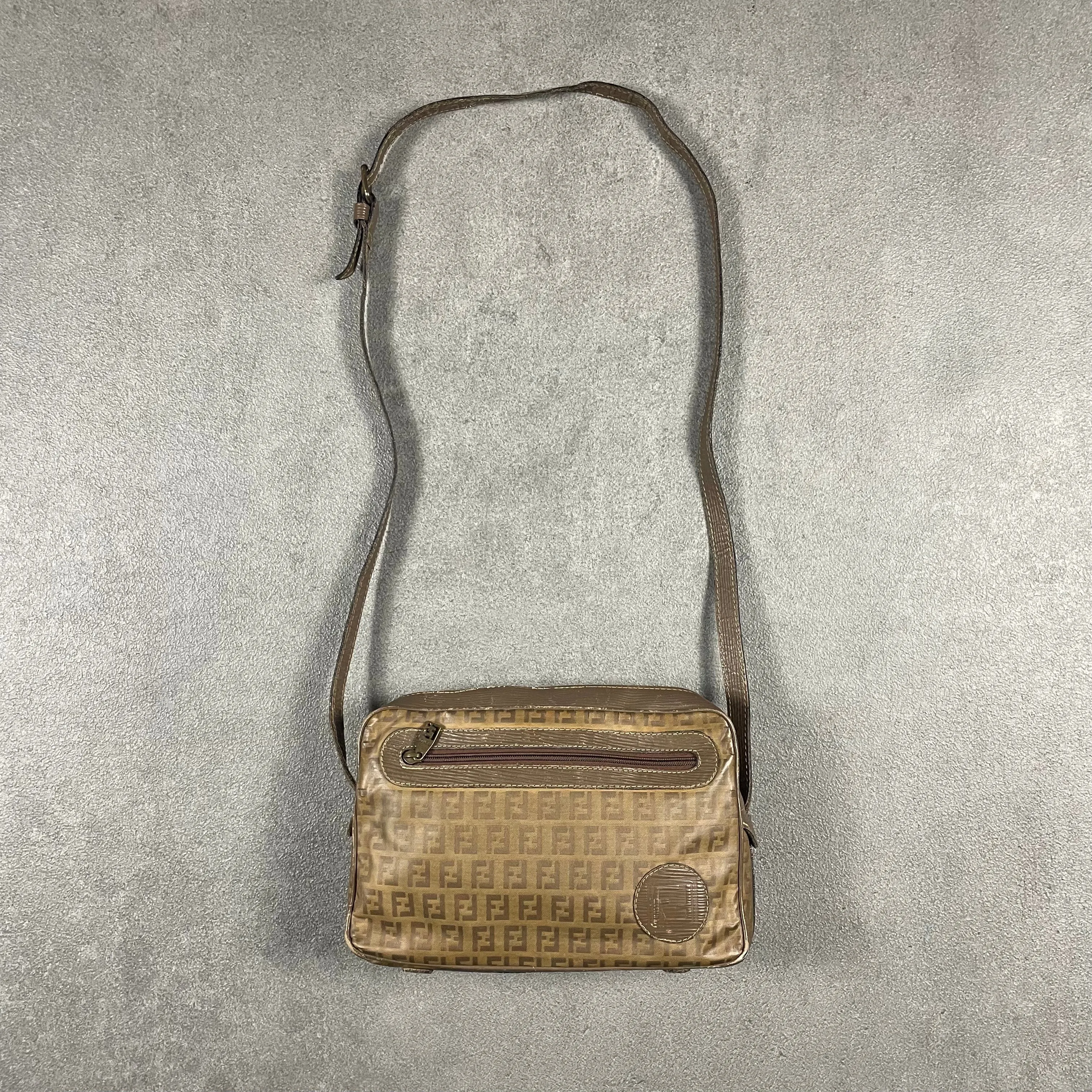 Fendi vintage Messenger