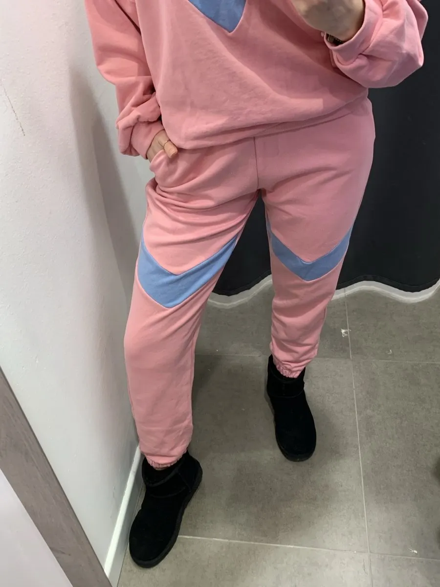 Joggers rosa con fascia azzurra