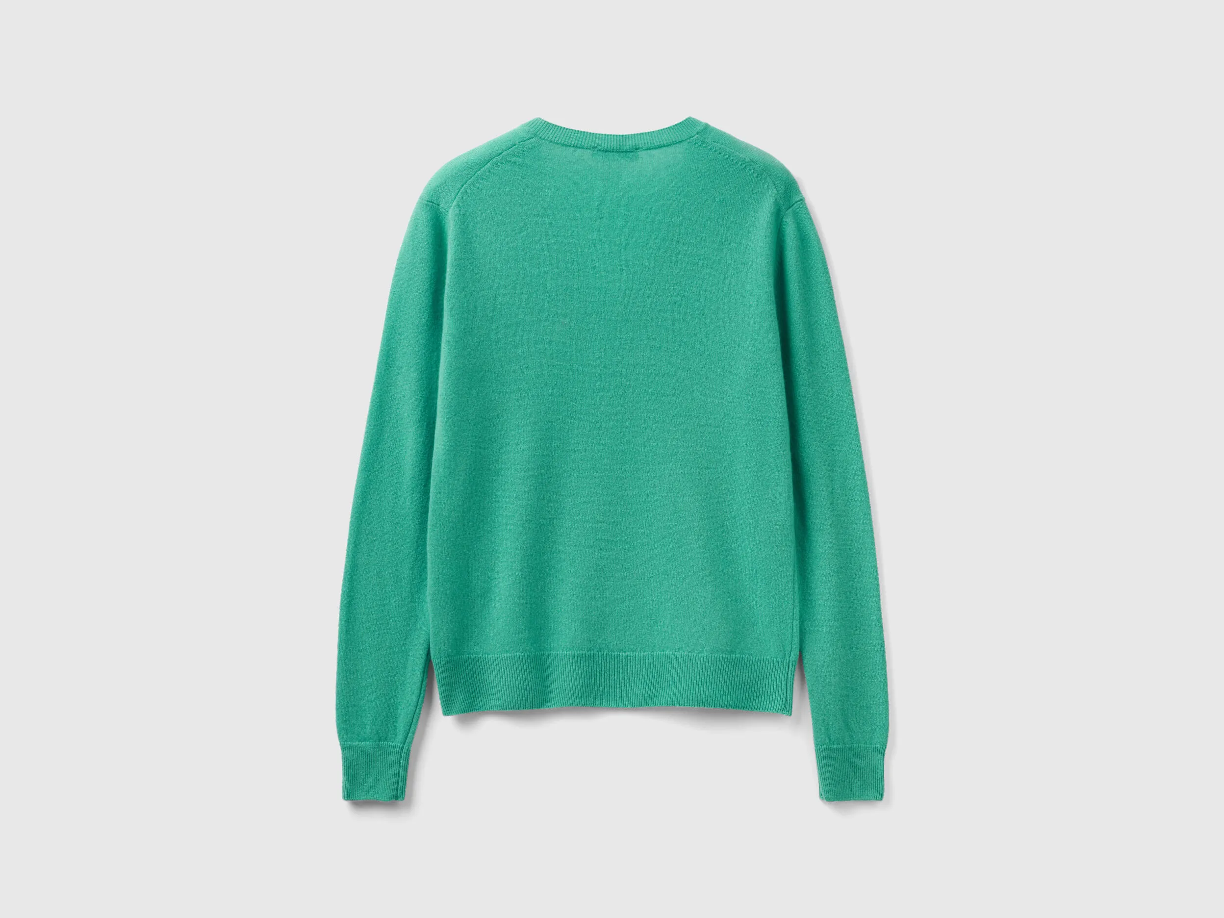 Light green V-neck sweater in pure Merino wool - Light Green | Benetton